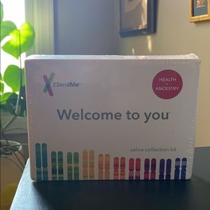 BRAND NEW 23andMe Health & Ancestry Kit